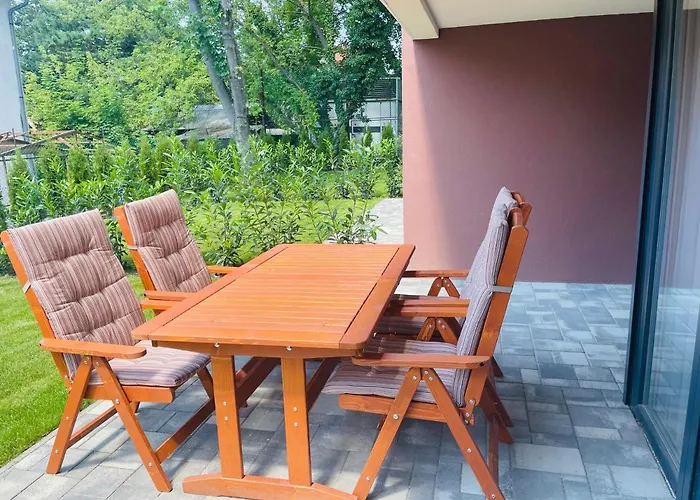 Apartment Ponton 04 - Pool, Garden