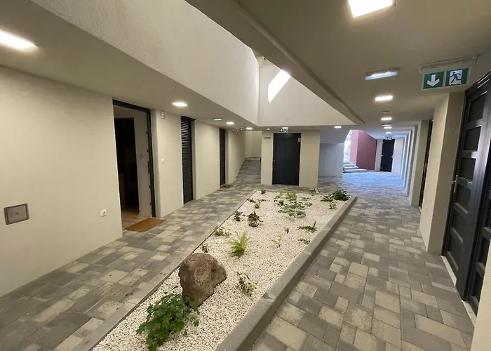 Apartment Ponton 04 - Pool, Garden