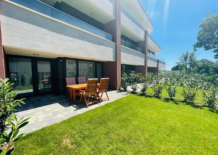 Apartment Ponton 04 - Pool, Garden